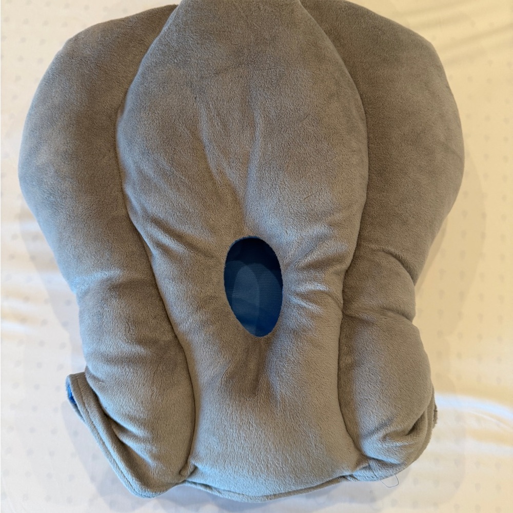 Gray Plush Ostrich Style Travel Pillow NWOT